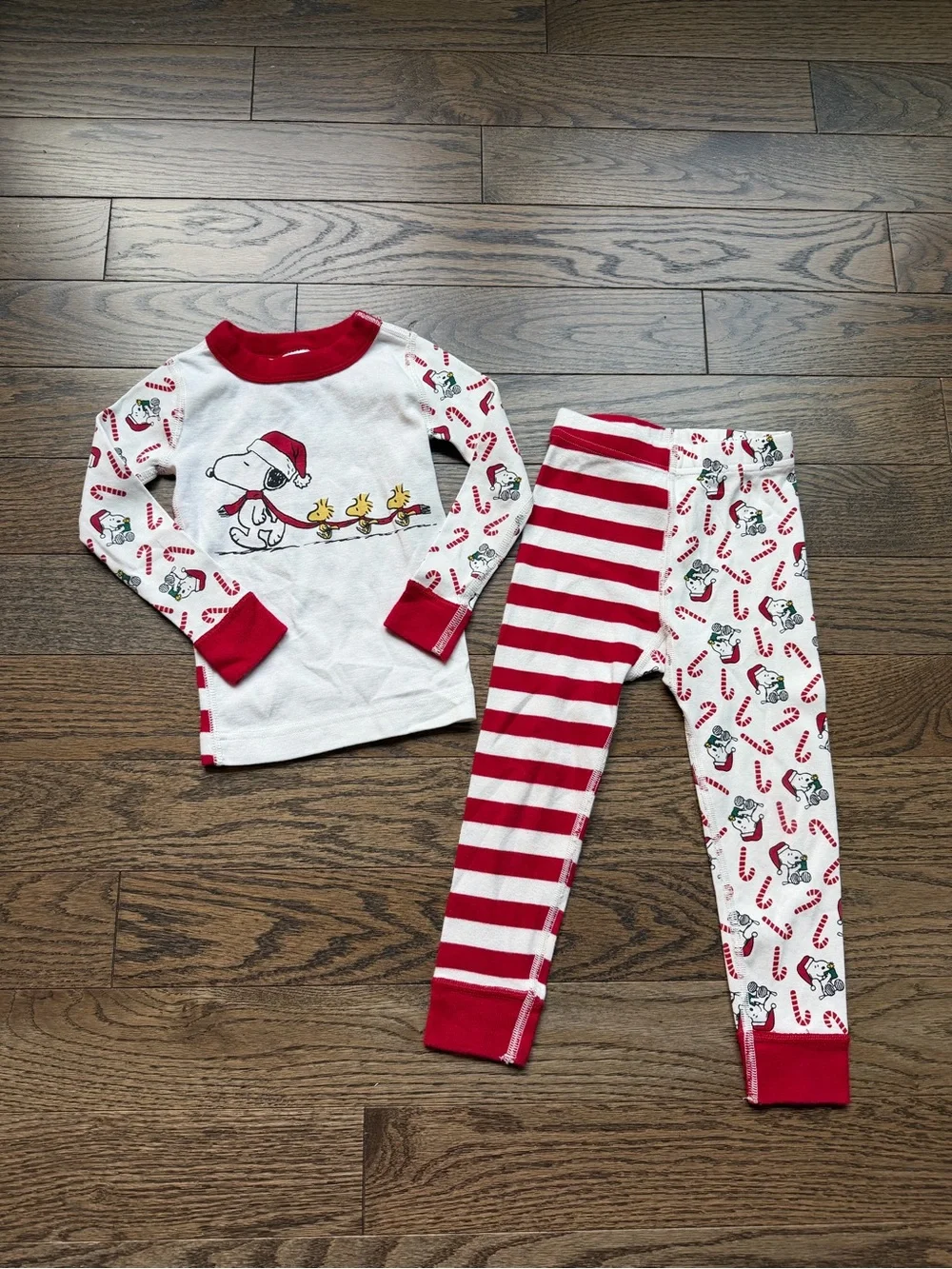 Hanna Andersson Peanuts Snoopy Christmas Candy Cane Striped Pajamas | Size 3T